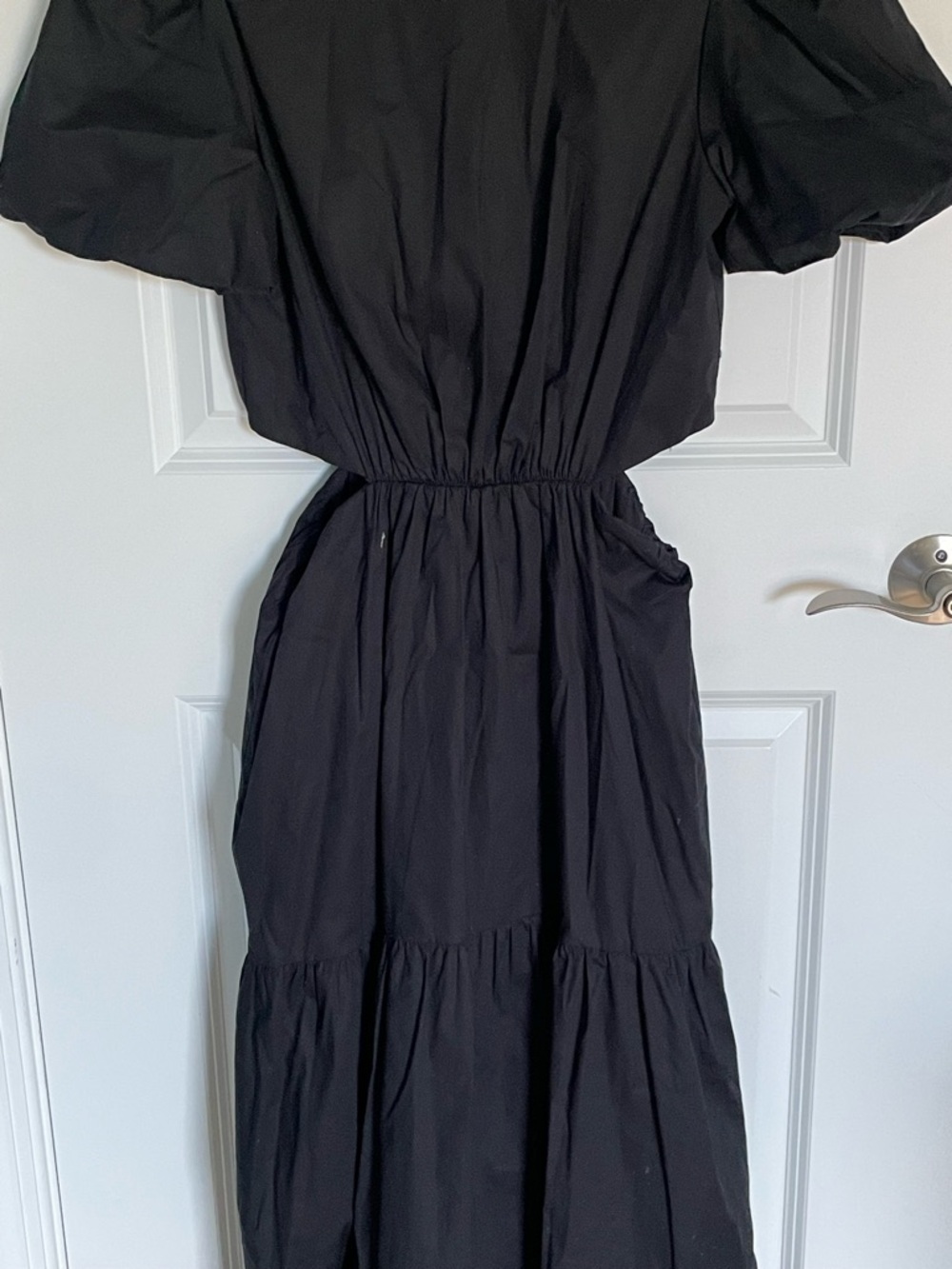WAYF Women's Black Plaza Cut Out Tiered Maxi Dress Size Small 54424 - Picture 6 of 16